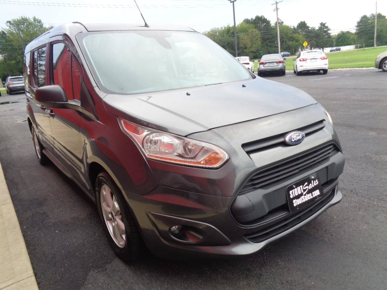 Used 2016 Ford Transit Connect XLT FWD image 4