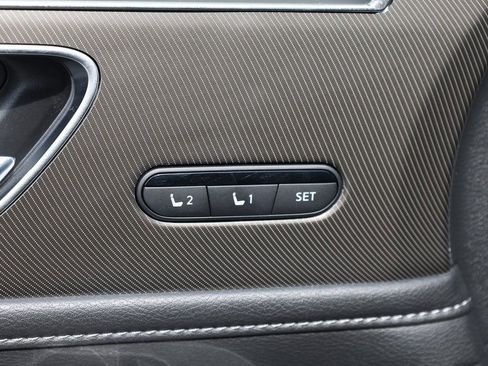 Certified 2025 INFINITI QX80 Luxe RWD image 14
