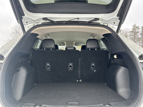 Used 2020 Ford Escape SEL image 9