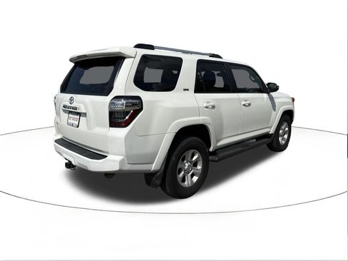 Used 2023 Toyota 4Runner SR5 Premium w/ Moonroof Package RWD image 3