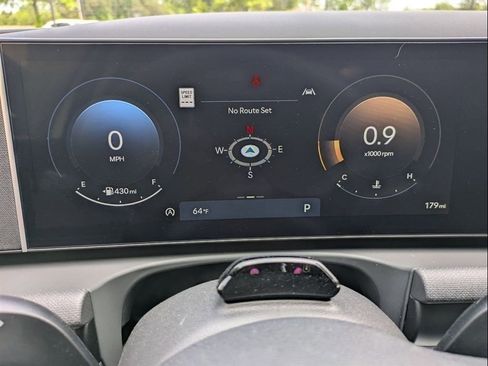 New 2025 Hyundai Tucson SEL FWD image 6