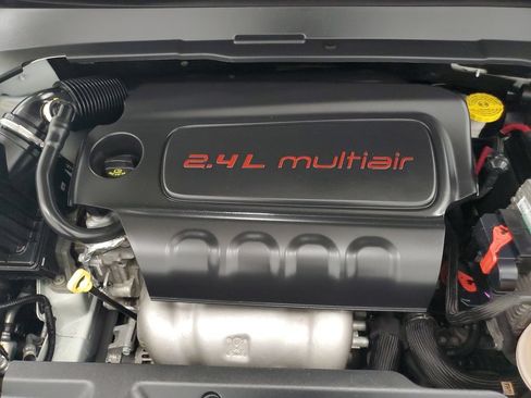 Used 2018 Jeep Compass Trailhawk w/ Navigation Group AWD/4WD image 9