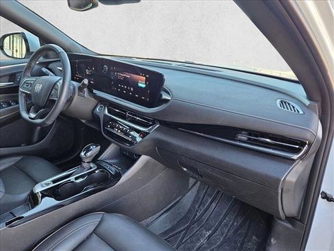 Used 2025 Buick Envista Avenir image 21