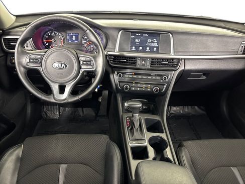Used 2018 Kia Optima S image 27