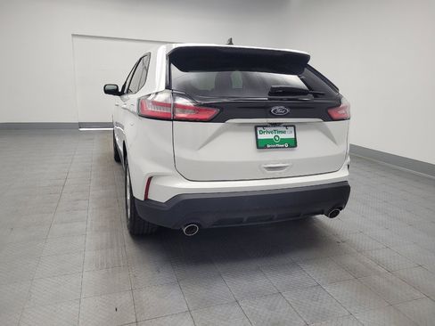 Used 2020 Ford Edge SE FWD image 6