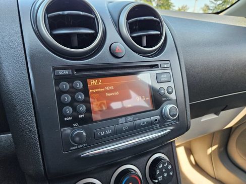 Used 2011 Nissan Rogue SV AWD/4WD image 20