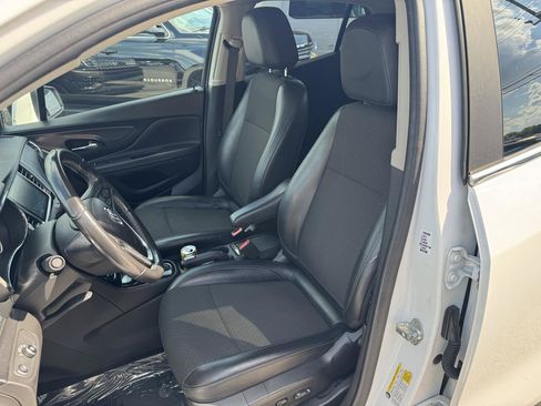 Used 2019 Buick Encore Preferred w/ Safety Package FWD image 12