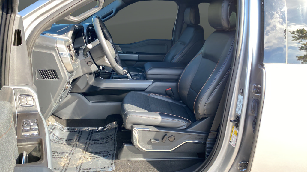 Used 2024 Ford F150 Lariat AWD/4WD image 9