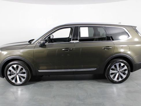 Used 2021 Kia Telluride EX w/ EX Premium Package image 11