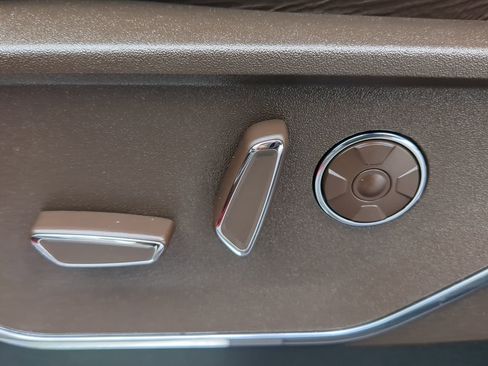 Certified 2025 Ford F150 King Ranch w/ FX4 Off-Road Package image 31