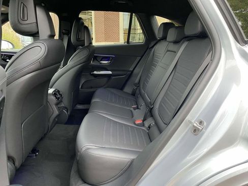 Certified 2025 Mercedes-Benz GLC 300 4MATIC image 19