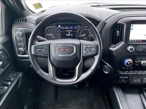 Used 2022 GMC Sierra 1500 AT4 w/ AT4 Premium Package image 5