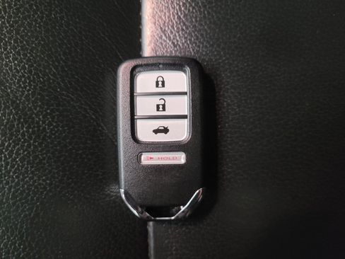 Used 2019 Honda Pilot EX-L image 32