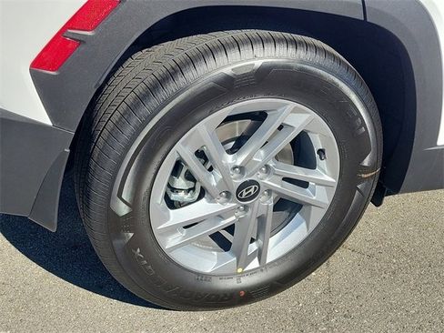 New 2026 Hyundai Tucson SE image 23