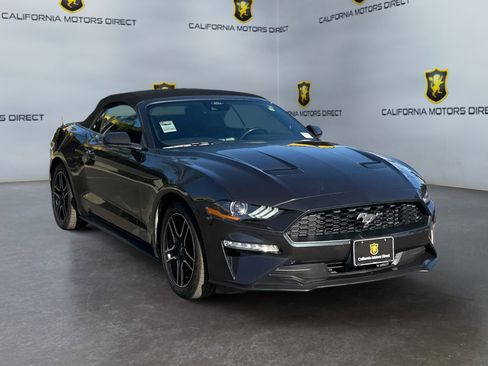 Used 2023 Ford Mustang Premium image 7