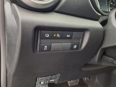 Certified 2025 Nissan Versa S w/ Trunk Package image 21