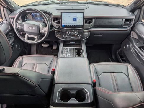 Used 2023 Ford Expedition Max Limited image 11