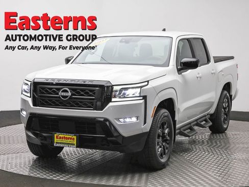 Used 2023 Nissan Frontier SV w/ Midnight Edition Package AWD/4WD image 1