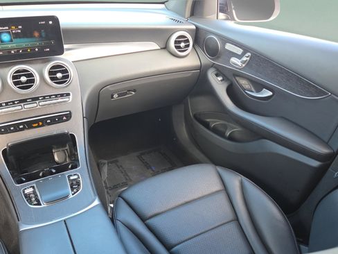 Used 2022 Mercedes-Benz GLC 300 4MATIC image 13