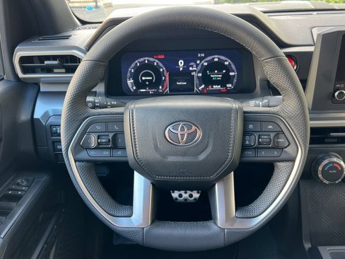Used 2026 Toyota Tacoma TRD Sport AWD/4WD image 21
