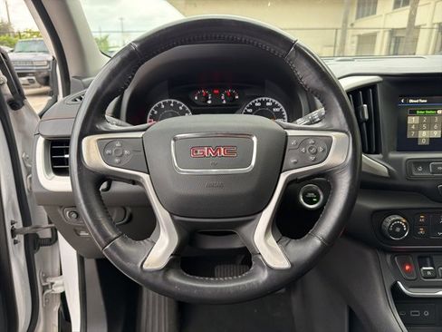 Used 2018 GMC Terrain SLE image 8