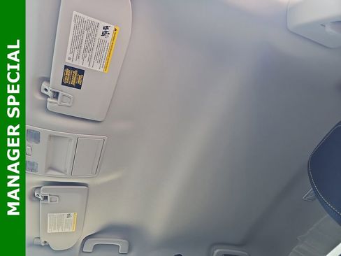 New 2025 Ford Maverick Lobo image 29