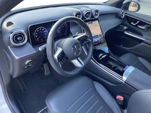 Certified 2025 Mercedes-Benz GLC 300 image 20