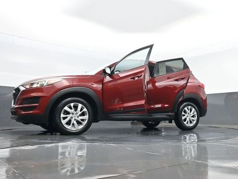 Used 2020 Hyundai Tucson SE image 30