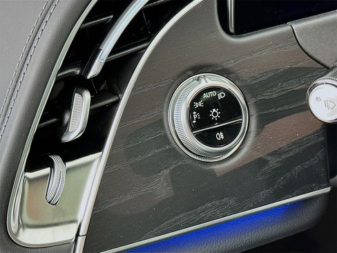 New 2026 Mercedes-Benz E 53 AMG e 4MATIC Sedan image 11