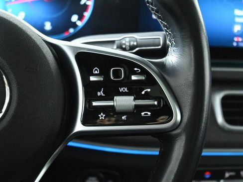 Certified 2022 Mercedes-Benz GLE 350 4MATIC image 17
