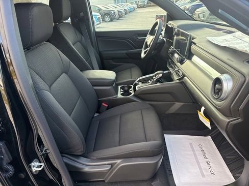 New 2026 Chevrolet Colorado LT image 26