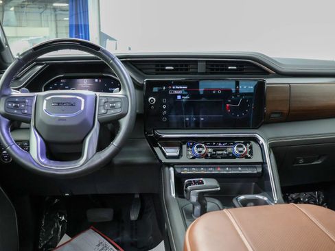 Used 2025 GMC Sierra 1500 Denali Ultimate AWD/4WD image 27