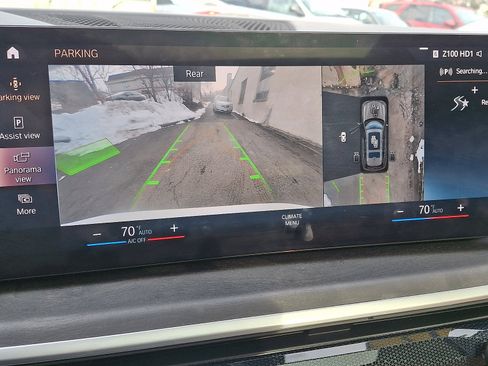 Used 2023 BMW X7 xDrive40i w/ Premium Package image 21