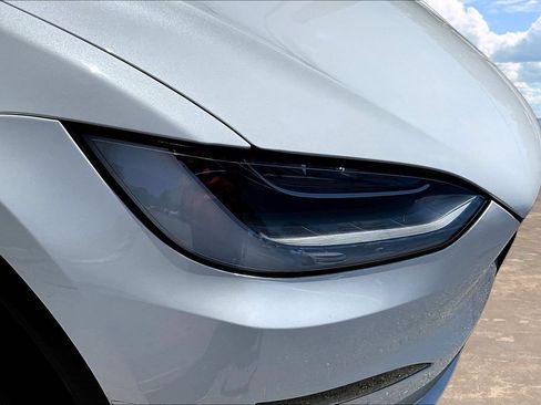 Used 2022 Tesla Model X Plaid AWD/4WD image 32