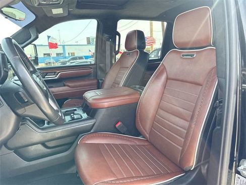 Used 2024 GMC Sierra 2500 Denali Ultimate image 17