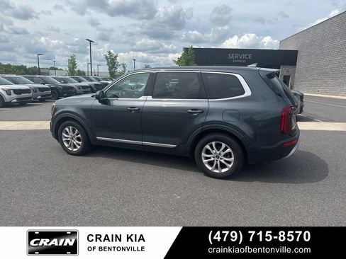 Used 2020 Kia Telluride LX AWD/4WD image 10