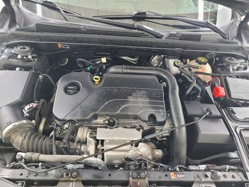 Used 2022 Chevrolet Malibu LT image 30