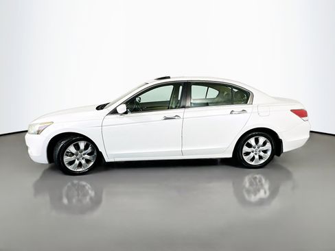 Used 2010 Honda Accord EX-L image 4