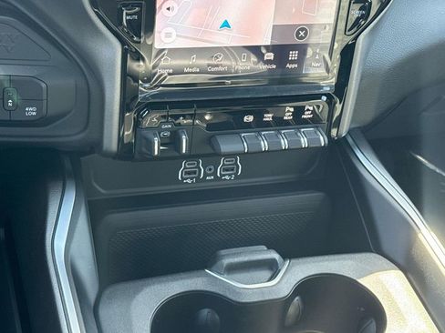 New 2025 RAM 2500 Big Horn image 18