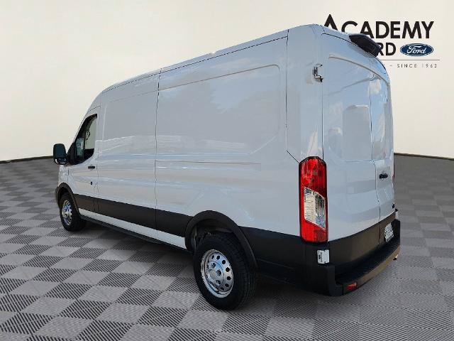 Certified 2023 Ford Transit 250 Medium Roof AWD image 4