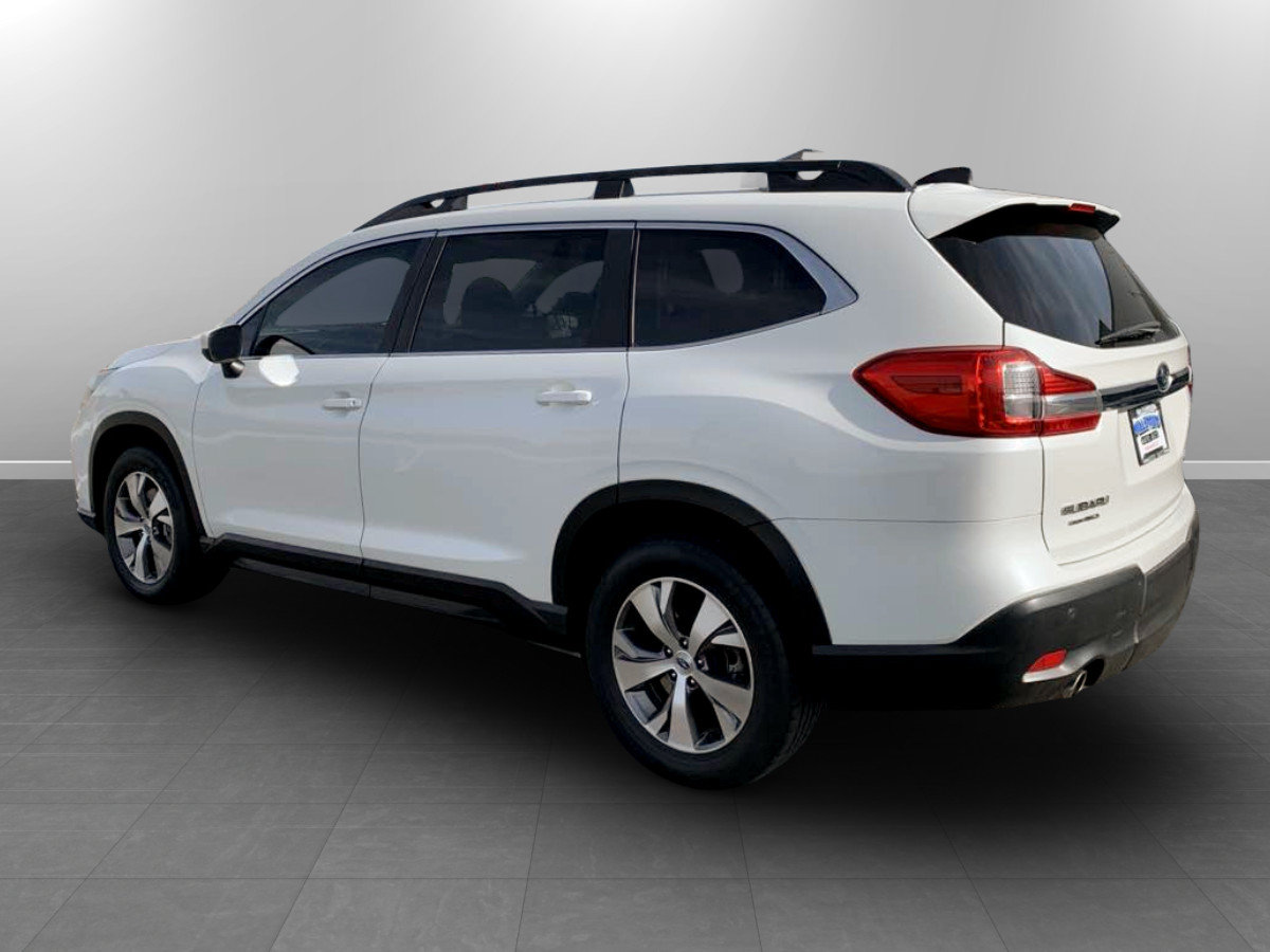 Used 2020 Subaru Ascent Premium w/ Convenience Package AWD/4WD image 5