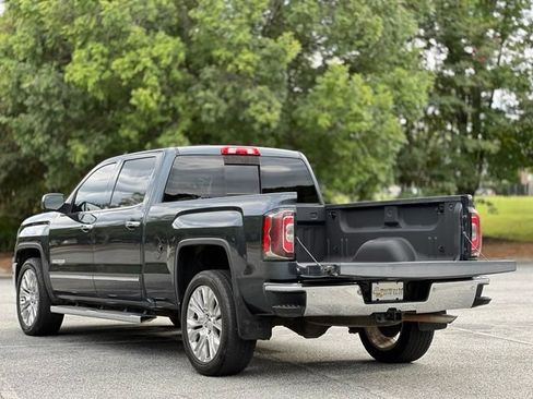 Used 2018 GMC Sierra 1500 SLT AWD/4WD image 42