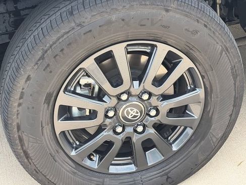 Used 2025 Toyota Land Cruiser 1958 image 11