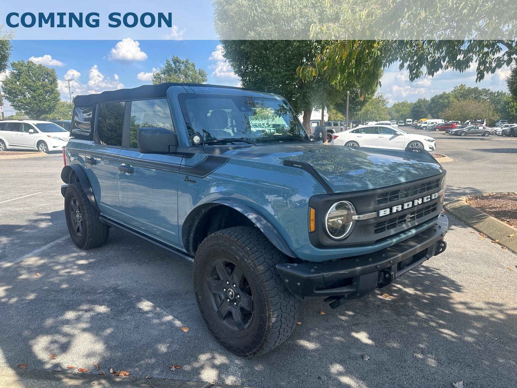 Used 2022 Ford Bronco Black Diamond AWD/4WD image 1