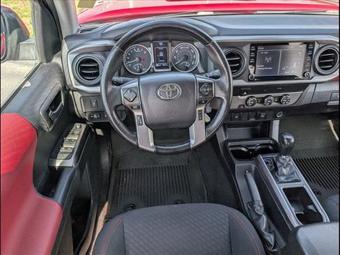 Used 2021 Toyota Tacoma SR5 image 8