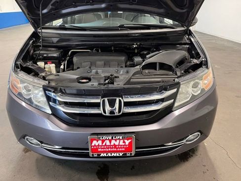 Used 2015 Honda Odyssey Touring image 9