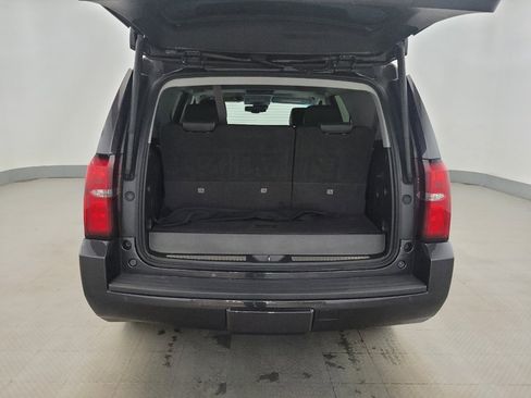 Used 2017 Chevrolet Tahoe LT AWD/4WD image 29