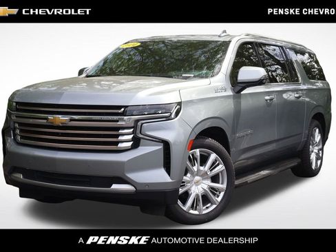 Used 2024 Chevrolet Suburban High Country w/ Max Trailering Package image 1