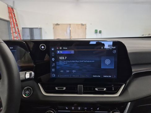 Used 2026 Chevrolet Equinox LT w/ Safety and Technology Package image 30