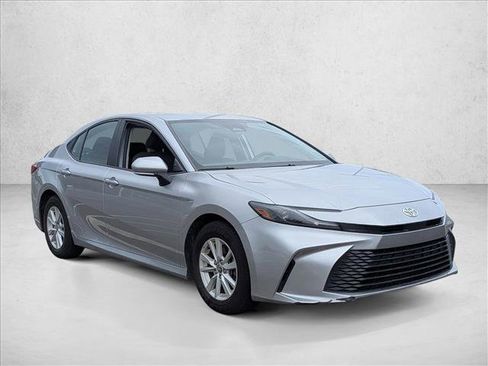 Certified 2025 Toyota Camry LE FWD image 3